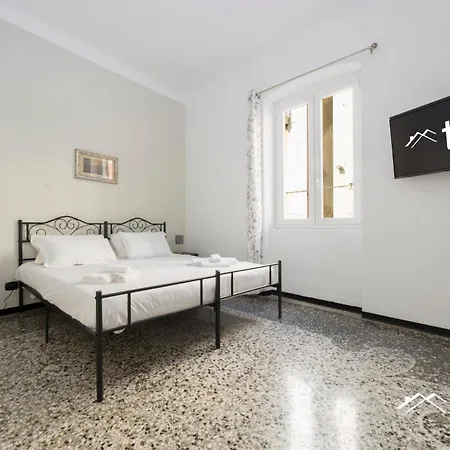 Apartamento Fincantieri| Leonard| Airport 8 Minutes| 3br| Terrace| By Tilo *