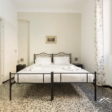 Apartamento Fincantieri| Leonard| Airport 8 Minutes| 3br| Terrace| By Tilo Génova