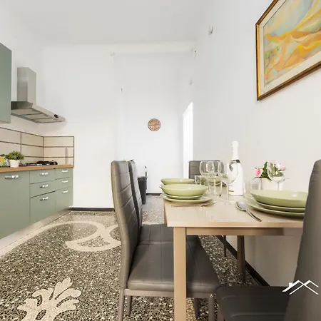 Fincantieri| Leonard| Airport 8 Minutes| 3br| Terrace| By Tilo Apartamento
