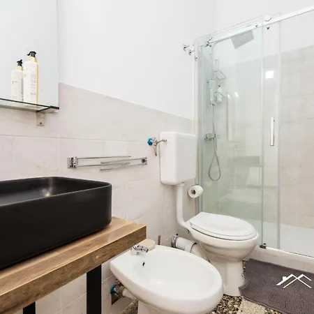 Fincantieri| Leonard| Airport 8 Minutes| 3br| Terrace| By Tilo * Génova
