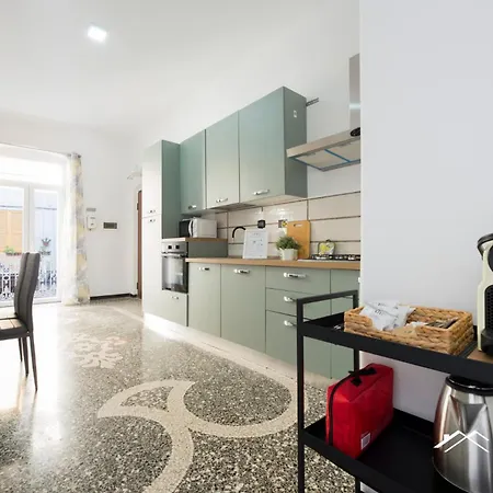 Fincantieri| Leonard| Airport 8 Minutes| 3br| Terrace| By Tilo Apartment Genoa