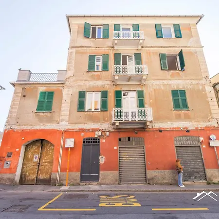Fincantieri| Leonard| Airport 8 Minutes| 3br| Terrace| By Tilo Apartment Genua